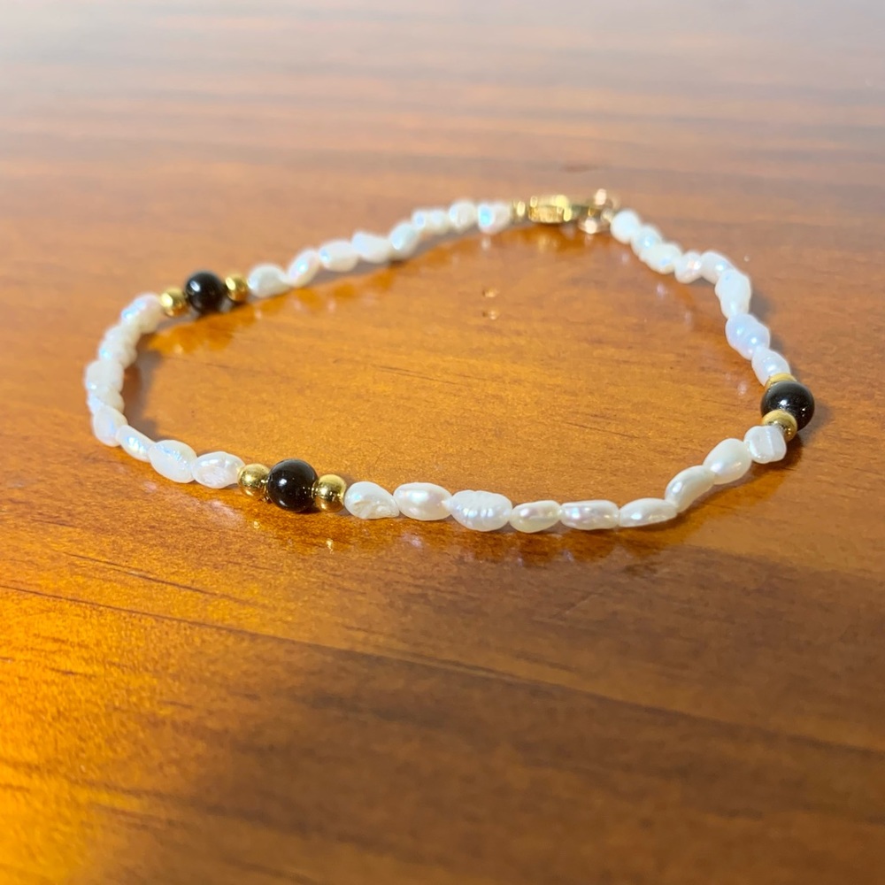 Vintage genuine freshwater pearl bracelet